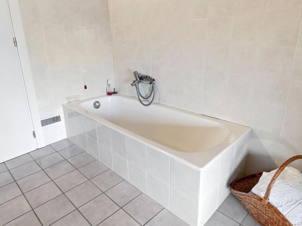 Romagnano Sesia Belvilla By Oyo Secluded Apartment With Balcony מראה חיצוני תמונה