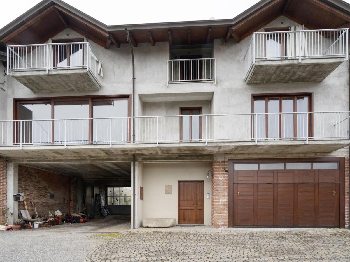 Romagnano Sesia Belvilla By Oyo Secluded Apartment With Balcony מראה חיצוני תמונה