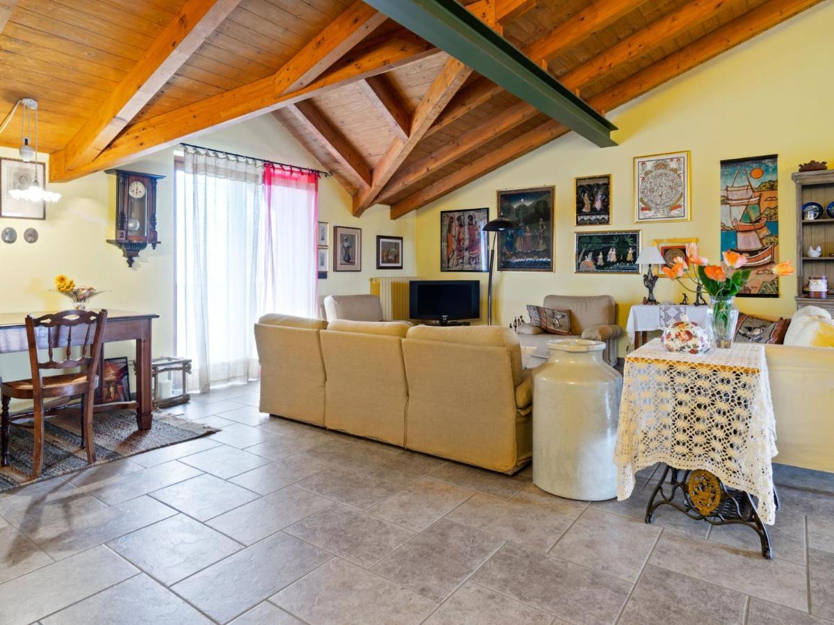 Romagnano Sesia Belvilla By Oyo Secluded Apartment With Balcony מראה חיצוני תמונה