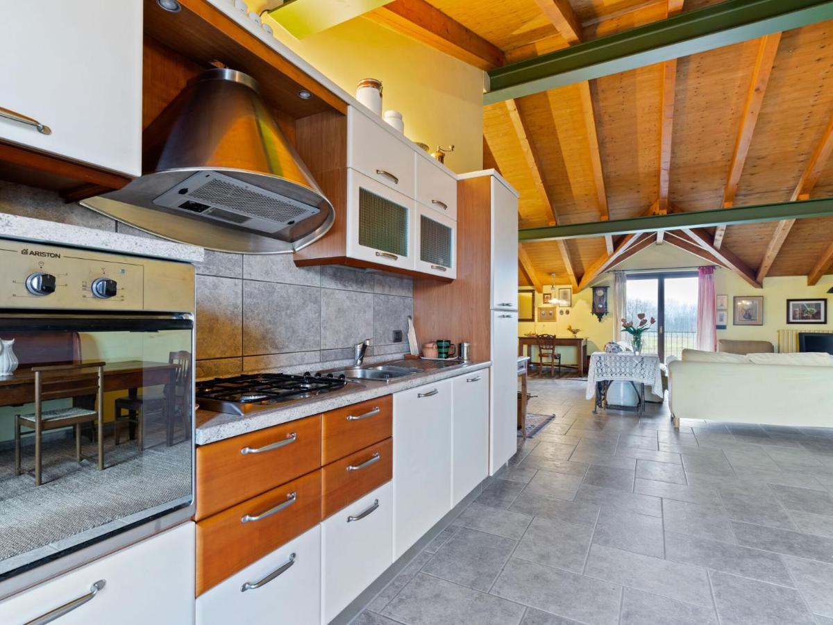 Romagnano Sesia Belvilla By Oyo Secluded Apartment With Balcony מראה חיצוני תמונה
