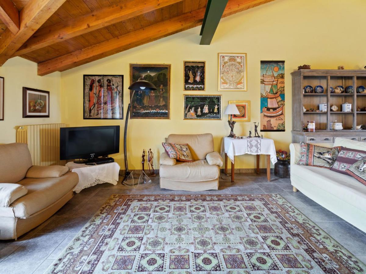 Romagnano Sesia Belvilla By Oyo Secluded Apartment With Balcony מראה חיצוני תמונה